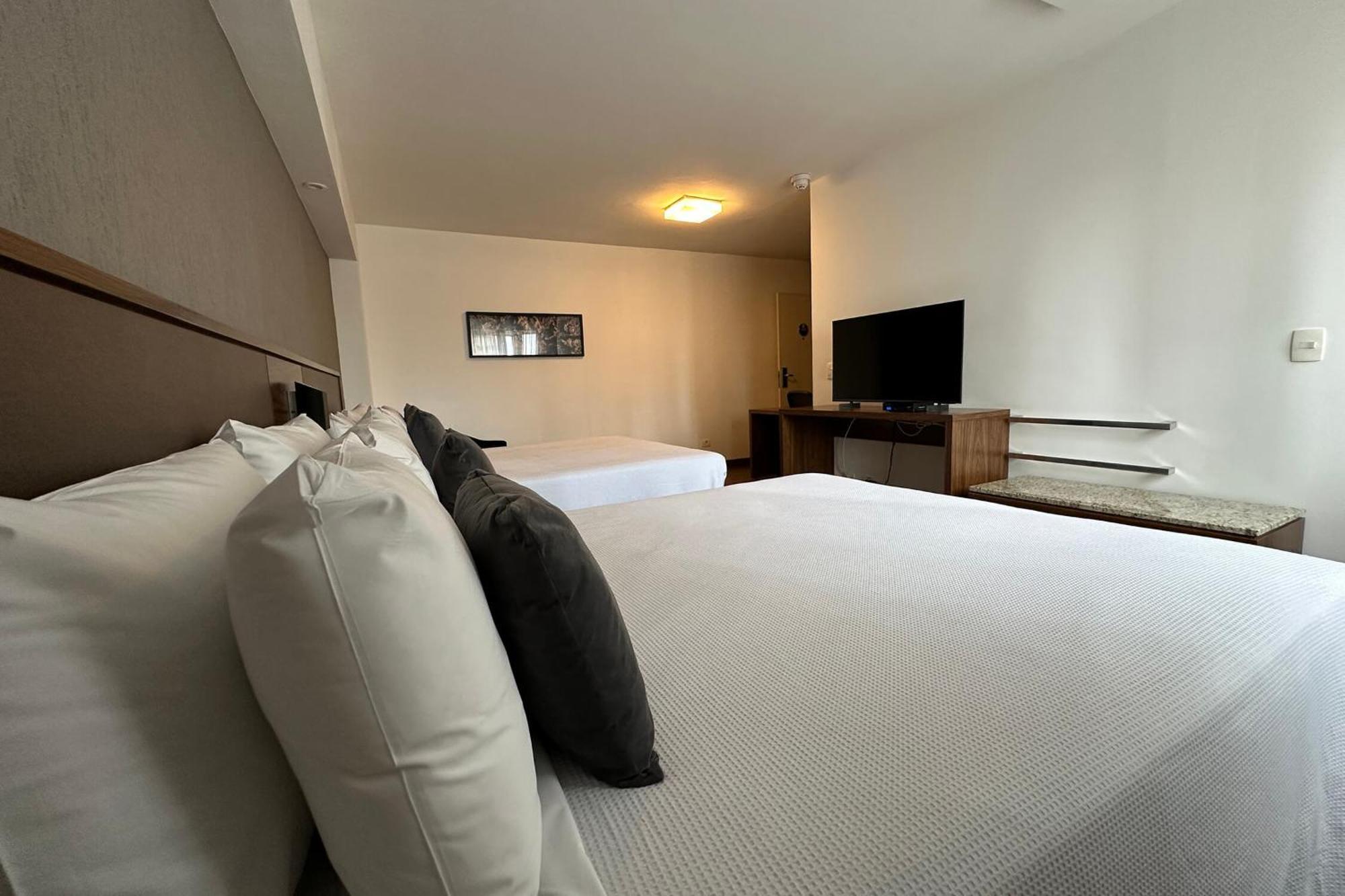 Deville Hotel Curitiba